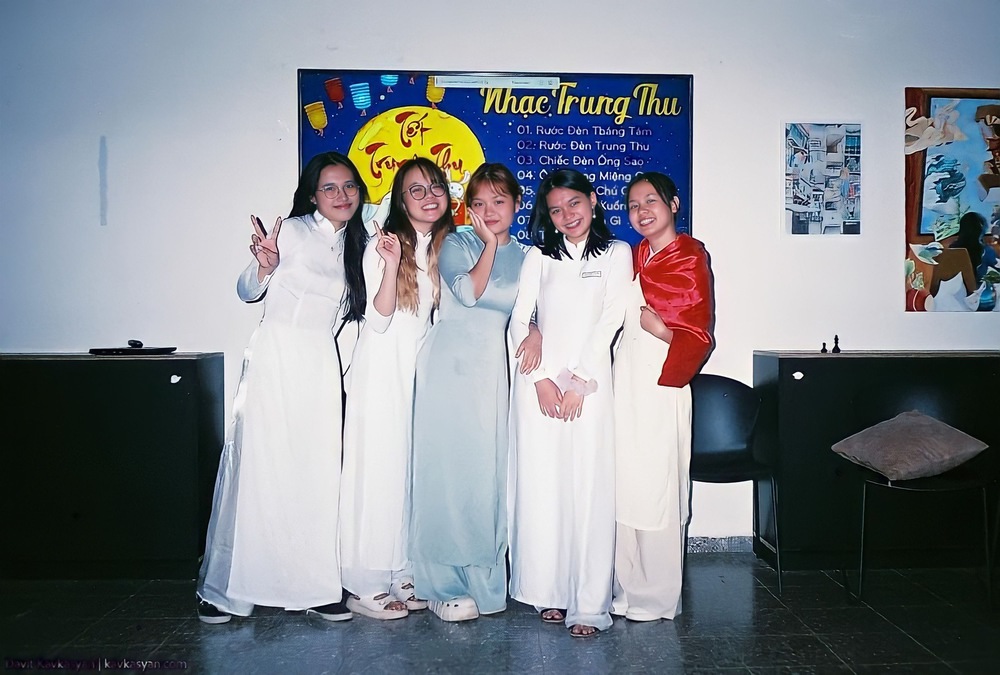 Nữ sinh Việt chia sẻ một ngôi trường lý tưởng cho học sinh muốn xin học bổng cấp 3 - Ảnh 4.