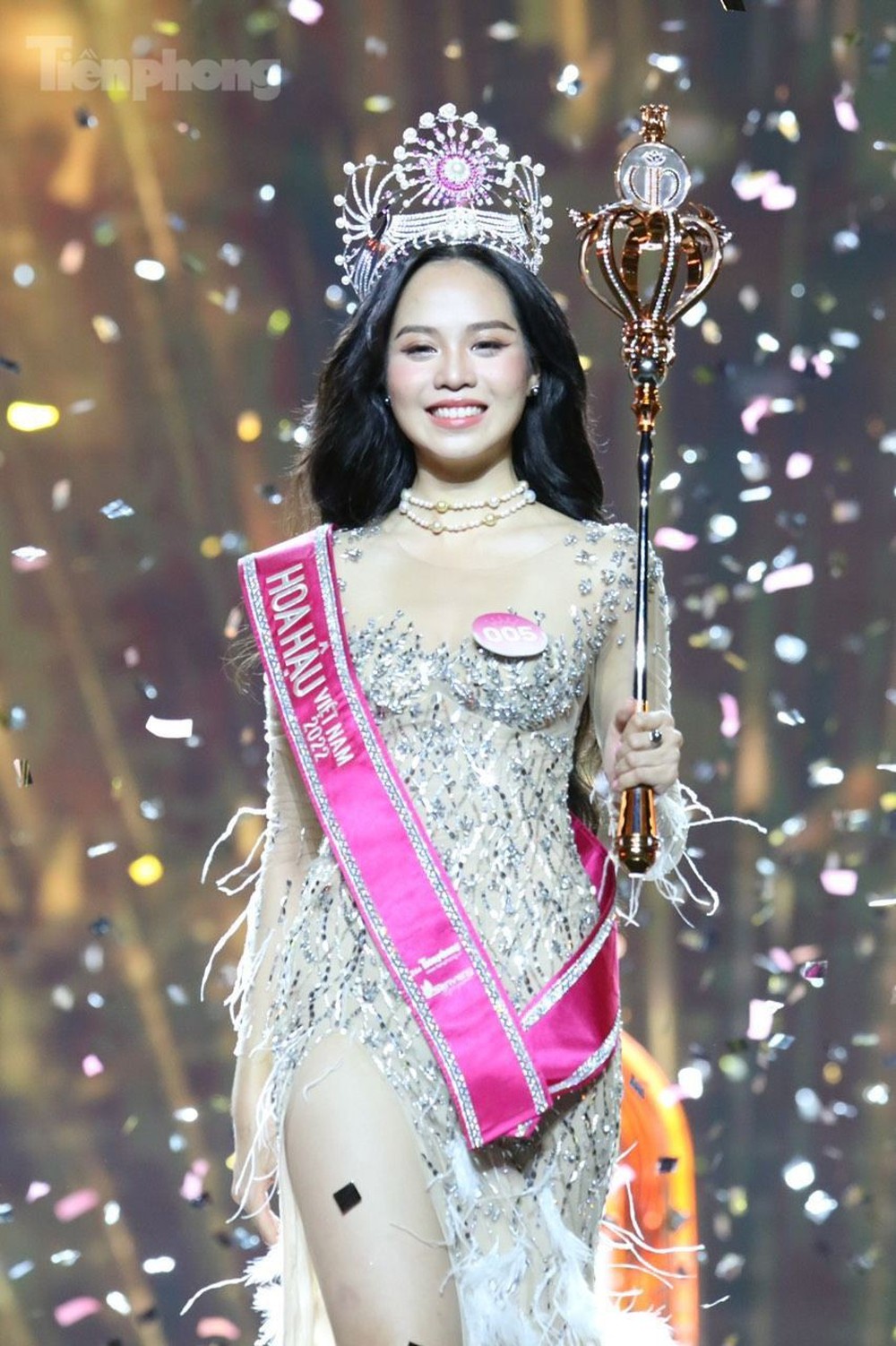 Câu chuyện về chiếc váy Hoa hậu Huỳnh Thị Thanh Thủy mặc khi đăng quang hoa hậu - Ảnh 10.