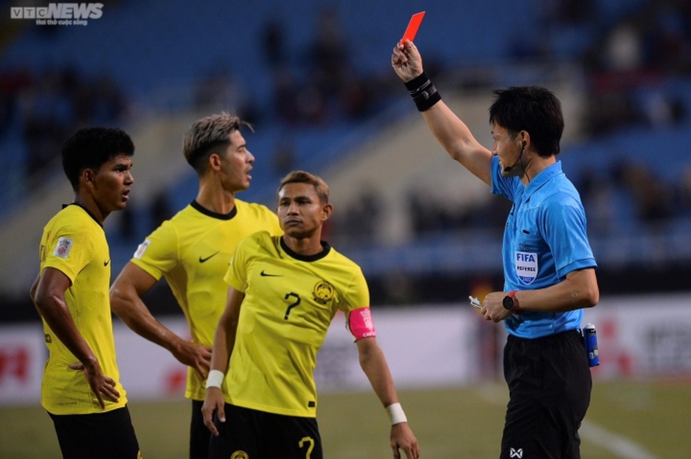 Trực tiếp bóng đá Việt Nam 2-0 Malaysia: Ngọc Hải ghi bàn trên chấm 11m - Ảnh 1.