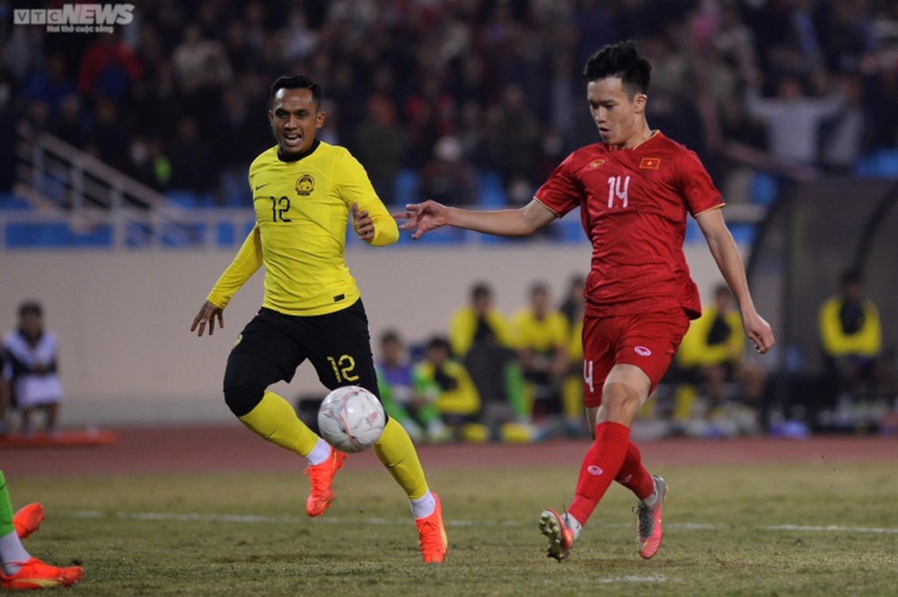 Trực tiếp bóng đá Việt Nam 3-0 Malaysia: Hoàng Đức ghi bàn - Ảnh 2.