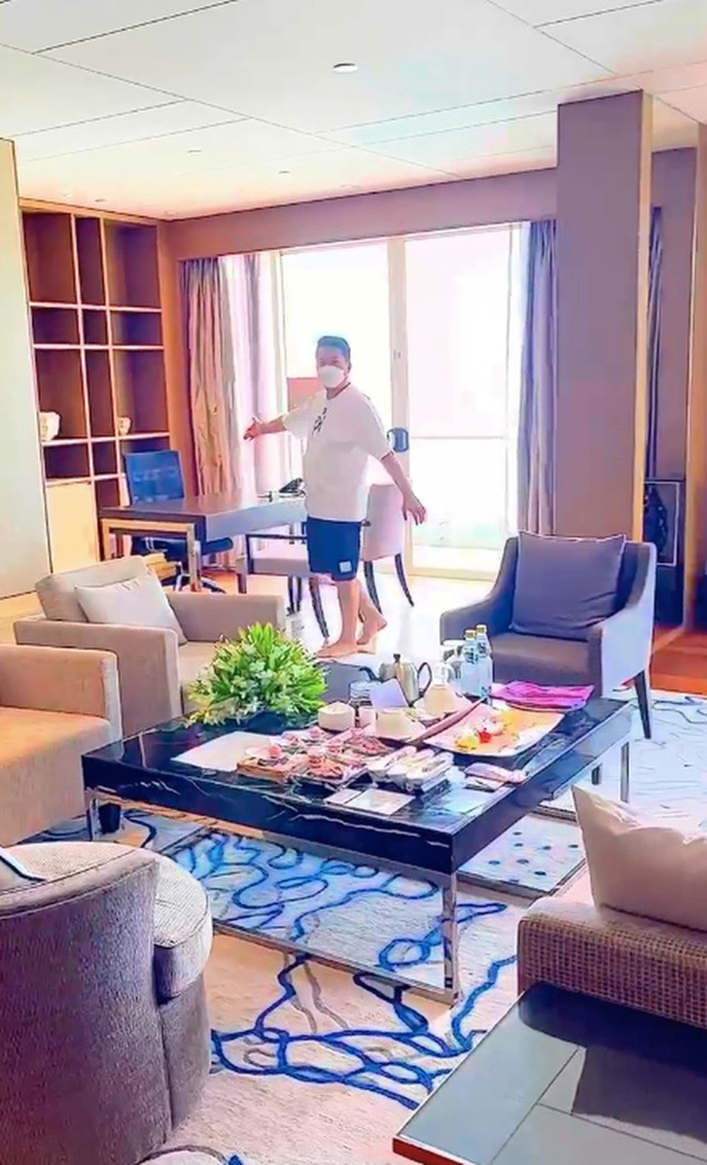 Những lần du lịch của gia đình Đoàn Di Băng khiến dân mạng tròn mắt vì độ xa xỉ