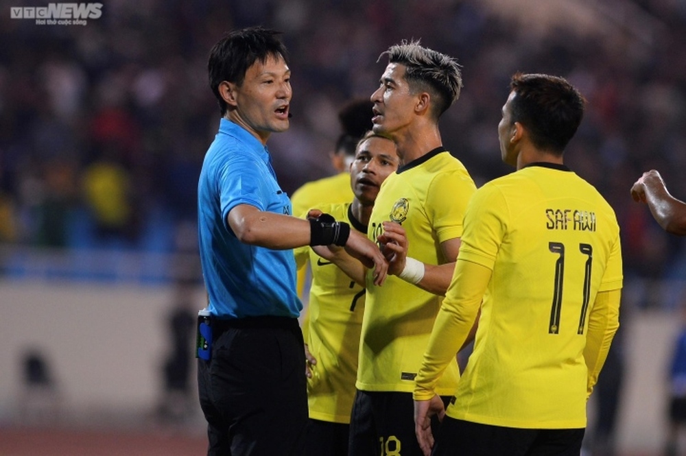 HLV Malaysia từ chối nói về trọng tài, khen tuyển Việt Nam thắng xứng đáng - Ảnh 1.