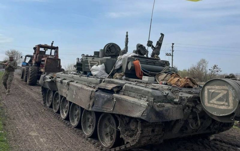 Ukraine thu giữ hàng trăm xe tăng, thiết giáp Nga nhưng thất vọng - Ảnh 2.
