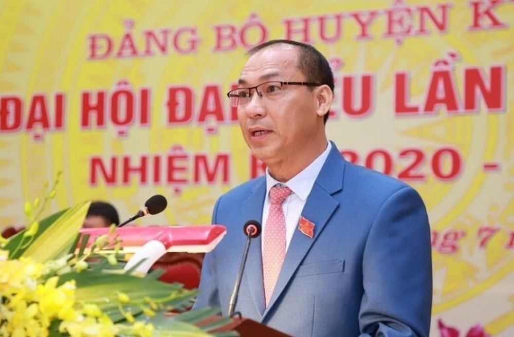 Bí thư Huyện ủy ở Nghệ An bị khiển trách - Ảnh 1.