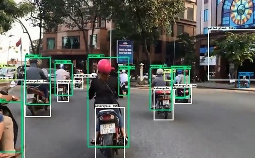 Tích hợp trí tuệ nhân tạo vào camera an ninh của nhà khoa học Việt