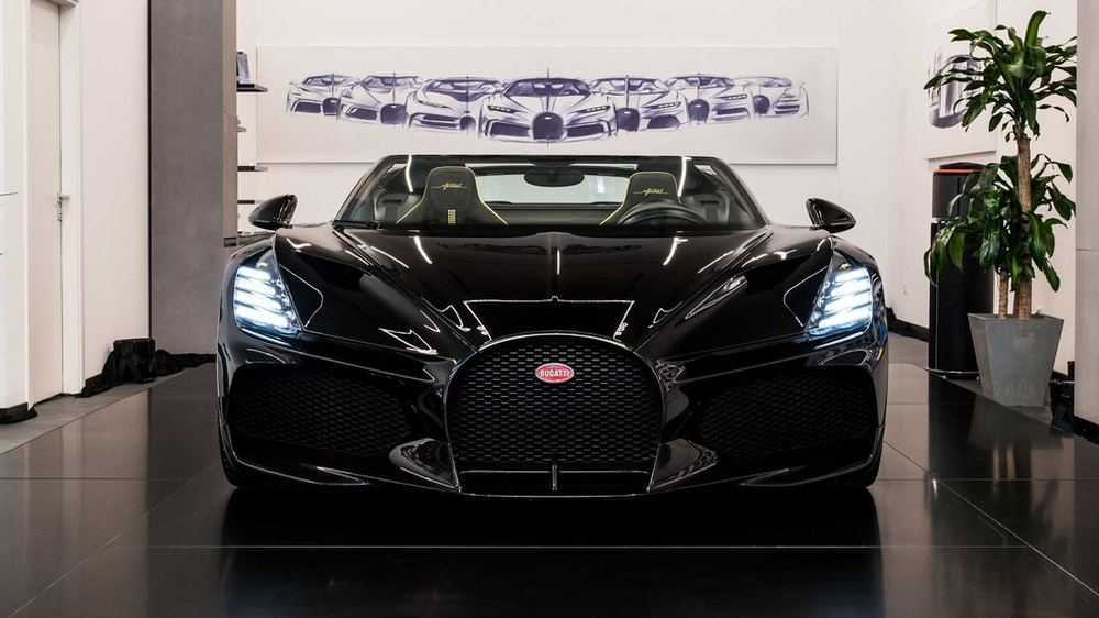 Bugatti chiều giới siêu giàu Trung Đông: 2024 giao xe nhưng nay đã trưng bày cho ngắm - Ảnh 9.