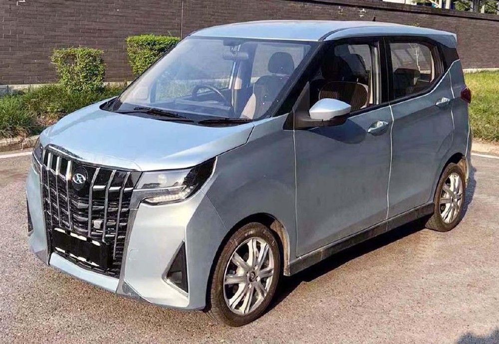 Xe lạ Alphard thu nhỏ được đăng ký tại Việt Nam: Bé hơn VinFast VF 5 Plus, sạc 1 lần chạy 200 km - Ảnh 5.