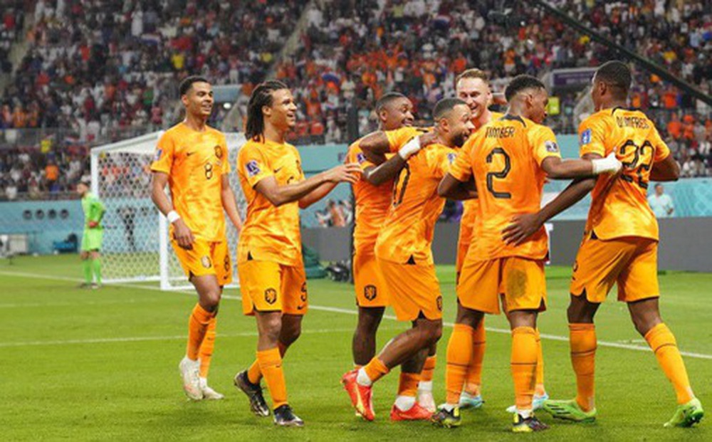 Thủ tướng Hà Lan 'chọc' Tổng thống Biden: 'Xin lỗi Joe, bóng đá đã chiến thắng'