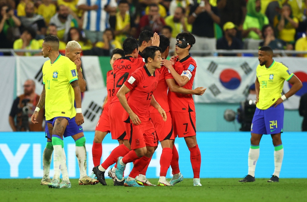 TRỰC TIẾP Brazil 4 - 0 Hàn Quốc: Cơn mưa bàn thắng - Ảnh 3.