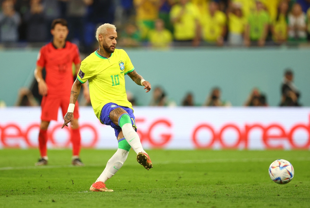 TRỰC TIẾP Brazil 2 - 0 Hàn Quốc: Neymar nhân đôi cách biệt trên chấm phạt đền - Ảnh 2.