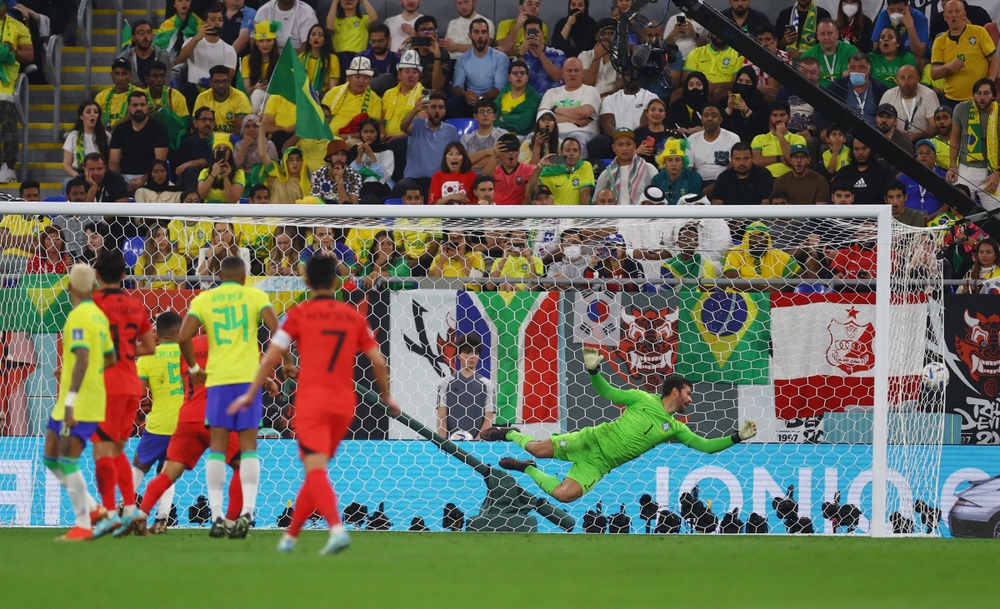 TRỰC TIẾP Brazil 4 - 0 Hàn Quốc: Cơn mưa bàn thắng - Ảnh 2.