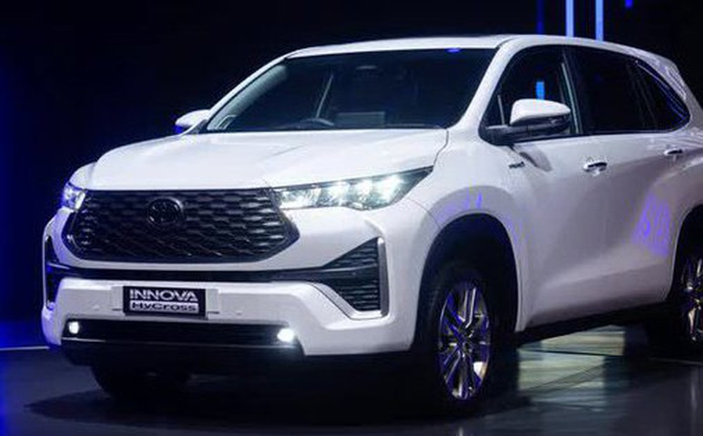 Đại lý nhận cọc Toyota Innova 2023 tại Việt Nam: Dự kiến giao giữa năm sau, có phiên bản hybrid