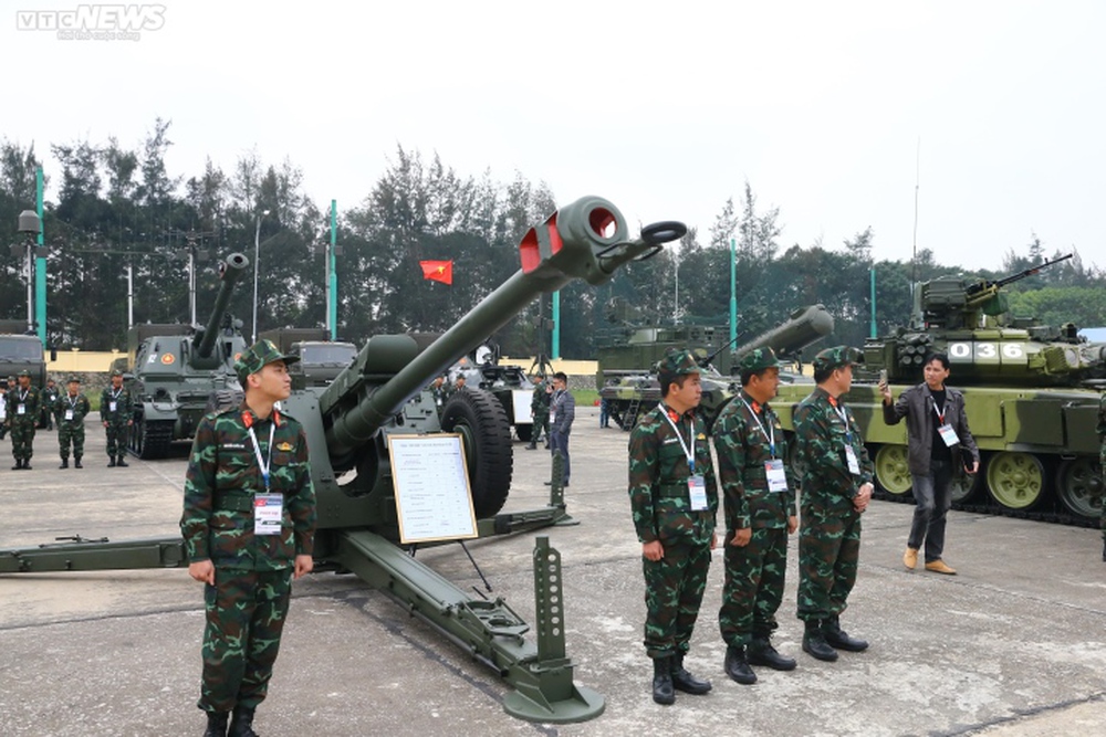 Các mẫu vũ khí hiện đại tạo nên sức mạnh pháo binh Việt Nam - Ảnh 1.