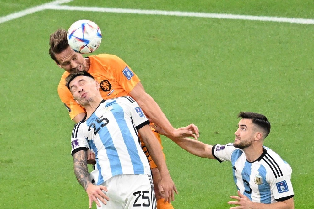 Trực tiếp bóng đá Hà Lan 2-2 Argentina: Bàn thắng phút bù giờ - Ảnh 1.