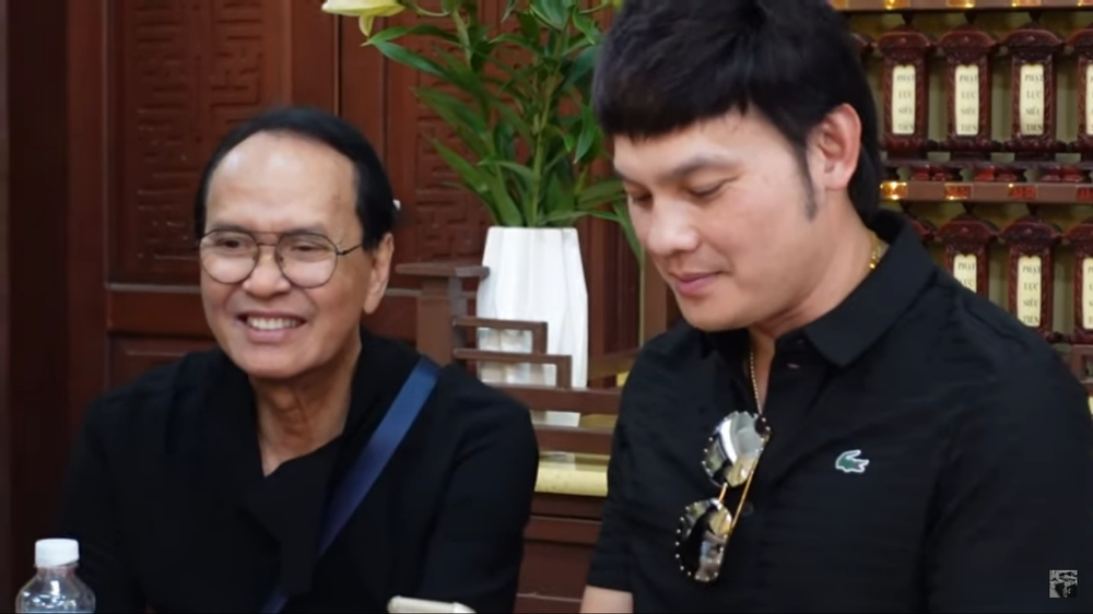 Kim Tiểu Long: Khi tôi ở Mỹ, chị Thanh Kim Huệ đã nhắc tôi về thăm chị nên tôi phải về - Ảnh 3. Kim Tiểu Long: Khi tôi ở Mỹ, chị Thanh Kim Huệ đã nhắc tôi về thăm chị nên tôi phải về - Ảnh 3.