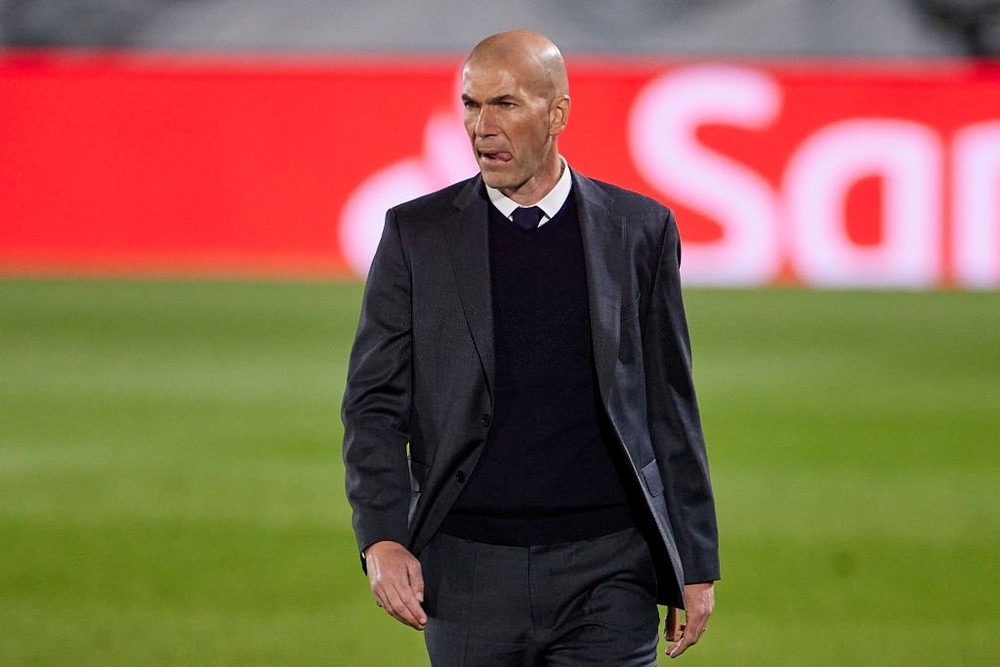 Chuyển nhượng bóng đá 17/2: Zidane dẫn dắt Pogba, Solskjaer có bến đỗ mới? - Ảnh 1.