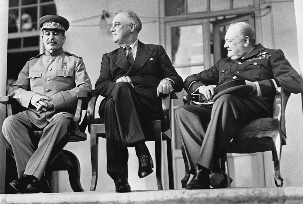 Lần mưu sát làm chấn động giới lãnh đạo Liên Xô: Ông Stalin phải đổi hoàn toàn thói quen - Ảnh 5.