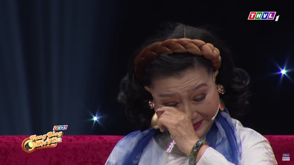 NSND Kim Cương: Một khán giả chạy lên nói mày mà bảo bà Bảy Nam ăn cắp, tao đánh - Ảnh 1.