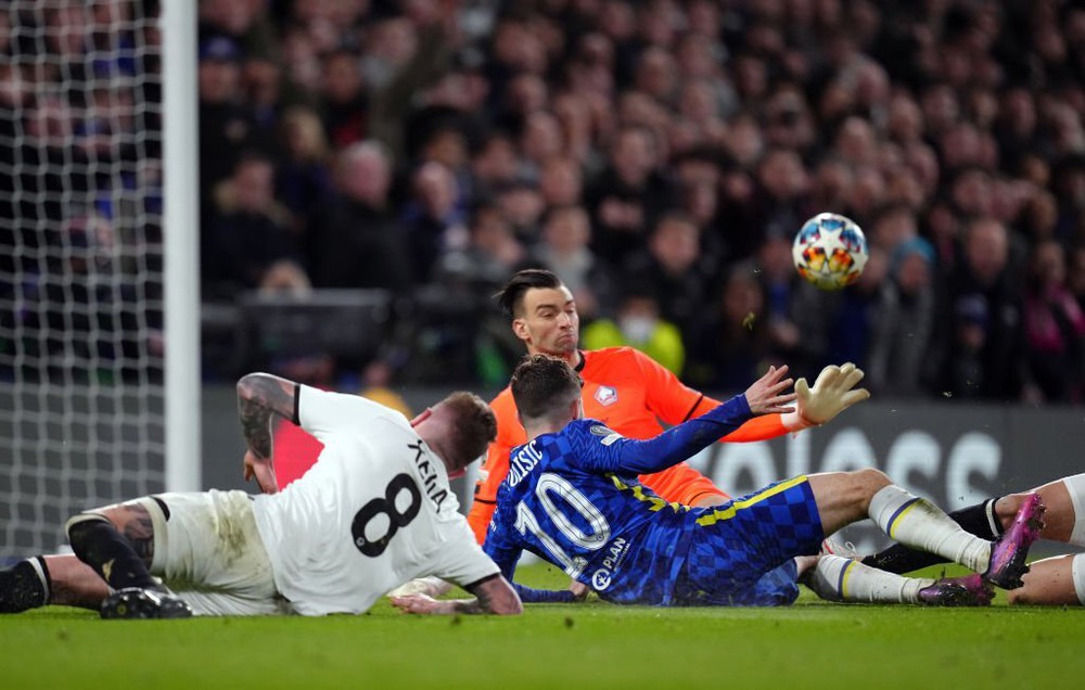 Hạ gục nhà vô địch Pháp, Chelsea chạm một tay vào vé tứ kết Champions League - Ảnh 11.