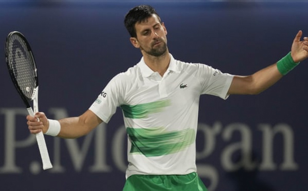 Thua sốc trước tay vợt vô danh, Novak Djokovic mất vị trí số 1 thế giới
