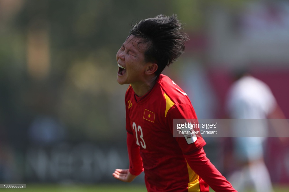 Giành chiến thắng để đời, Việt Nam chính thức đoạt vé World Cup đầy nghẹt thở - Ảnh 4.