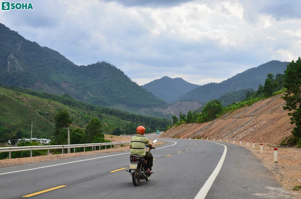 Tại sao tuyến cao tốc hơn 11.000 tỉ đồng nối Đà Nẵng - Huế chưa thể thông xe? - Ảnh 11.