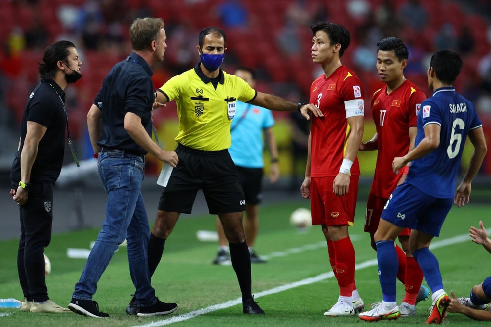 Thailand coach suddenly told a painful truth about Vietnamese players - Photo 1.