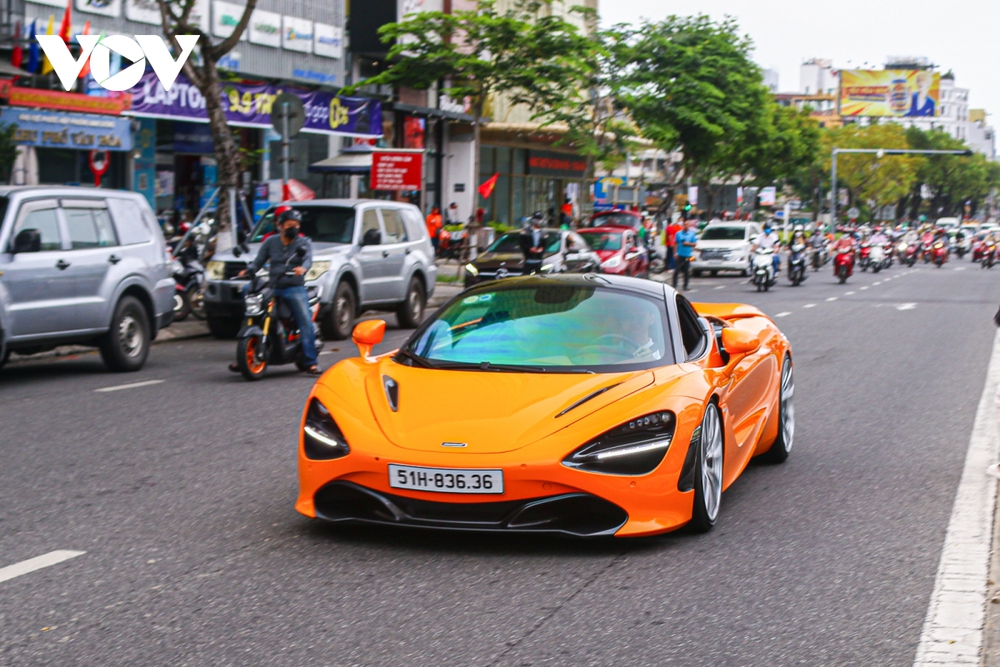 Hình ảnh dàn siêu xe hơn 500 tỷ đồng trên phố Đà Nẵng - Ảnh 15.