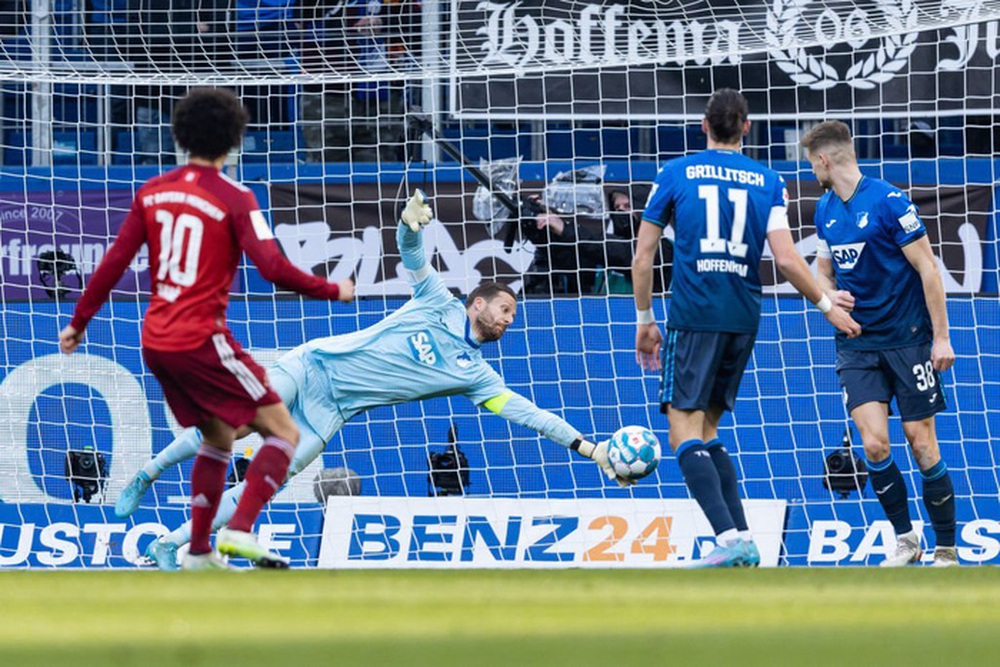 Bayern rơi điểm trước Hoffenheim dù có 4 lần đưa bóng vào lưới đối thủ - Ảnh 19.