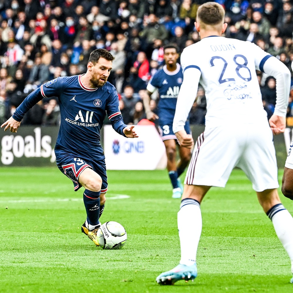 PSG beat bottom team under terrible pressure from home fans - Photo 3.