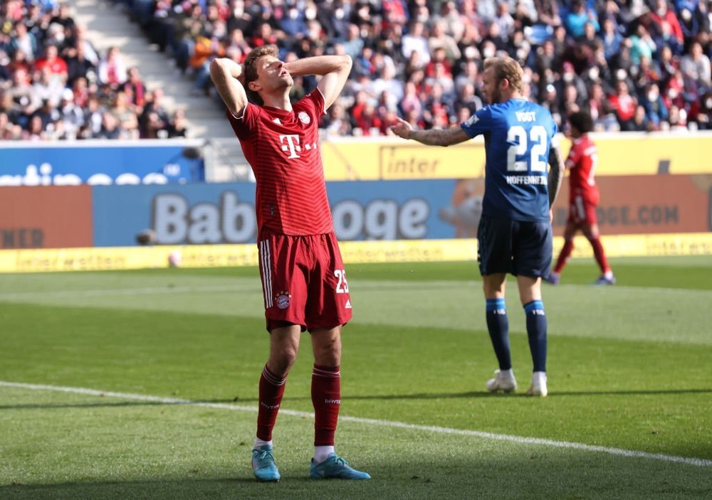 Bayern rơi điểm trước Hoffenheim dù có 4 lần đưa bóng vào lưới đối thủ - Ảnh 4.