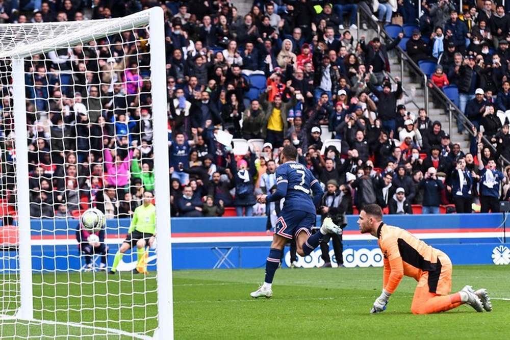 PSG beat bottom team under terrible pressure from home fans - Photo 4.