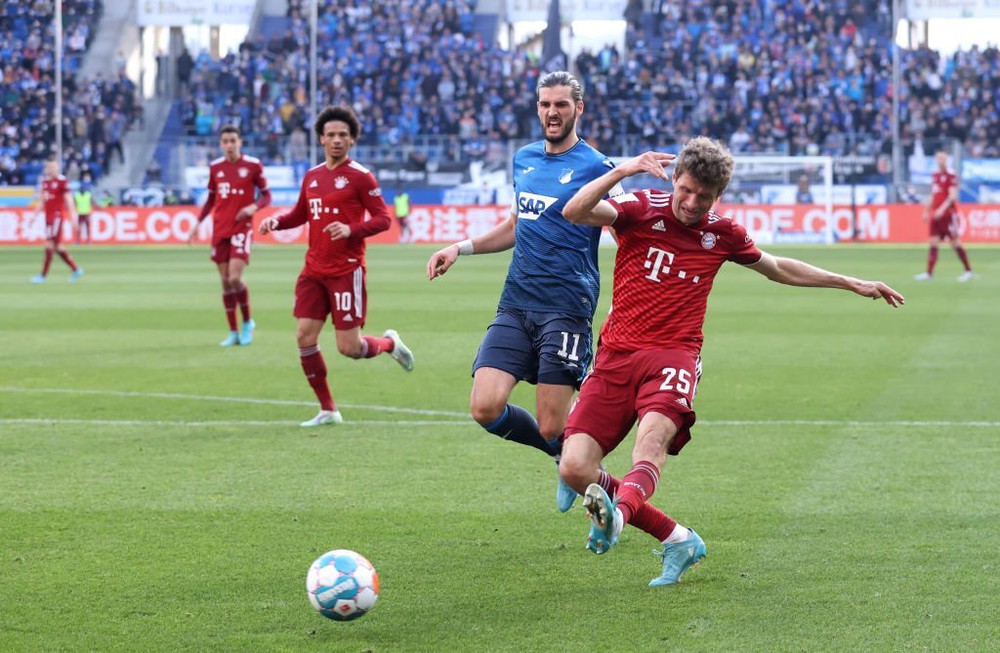 Bayern rơi điểm trước Hoffenheim dù có 4 lần đưa bóng vào lưới đối thủ - Ảnh 10.