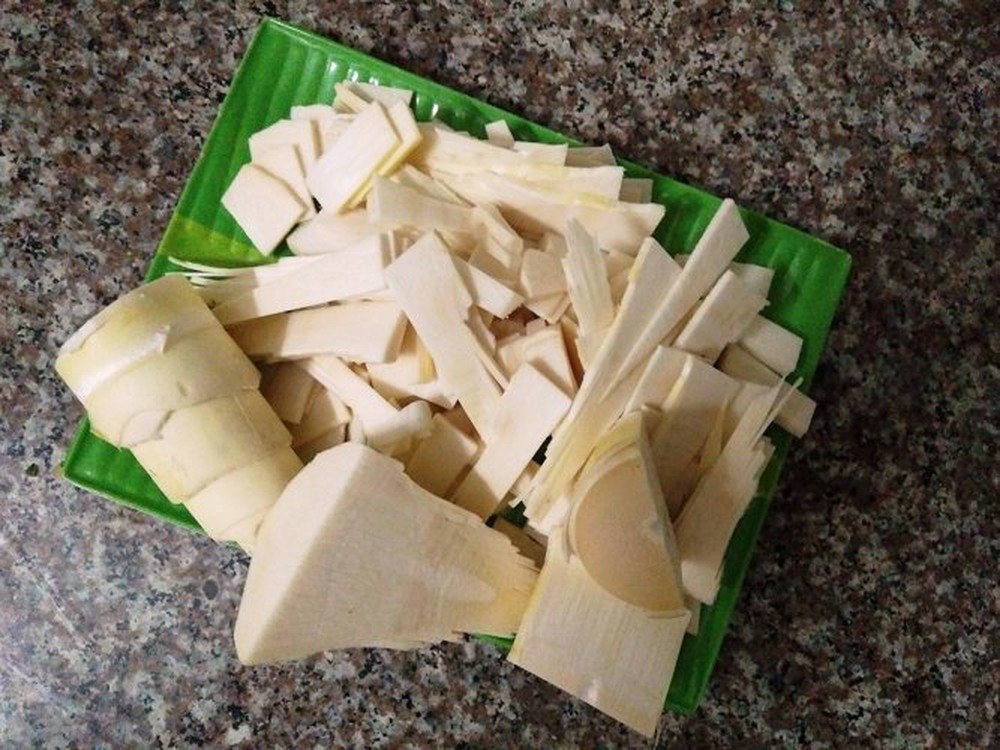 How to soak white chili bamboo shoots, crispy, delicious - Photo 5.