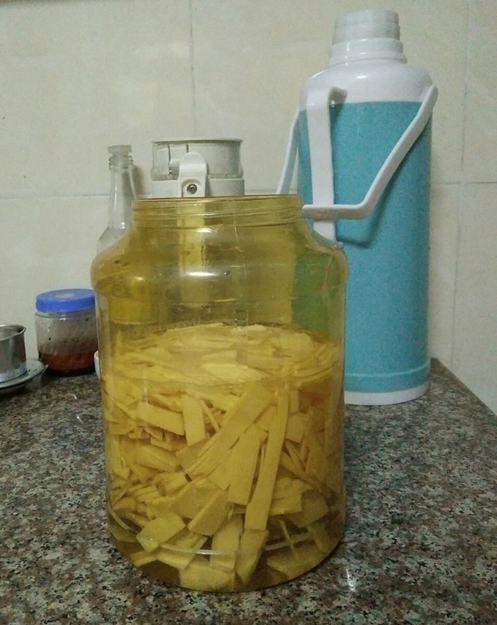 How to soak bamboo shoots with white chili, crispy and delicious - Photo 6.