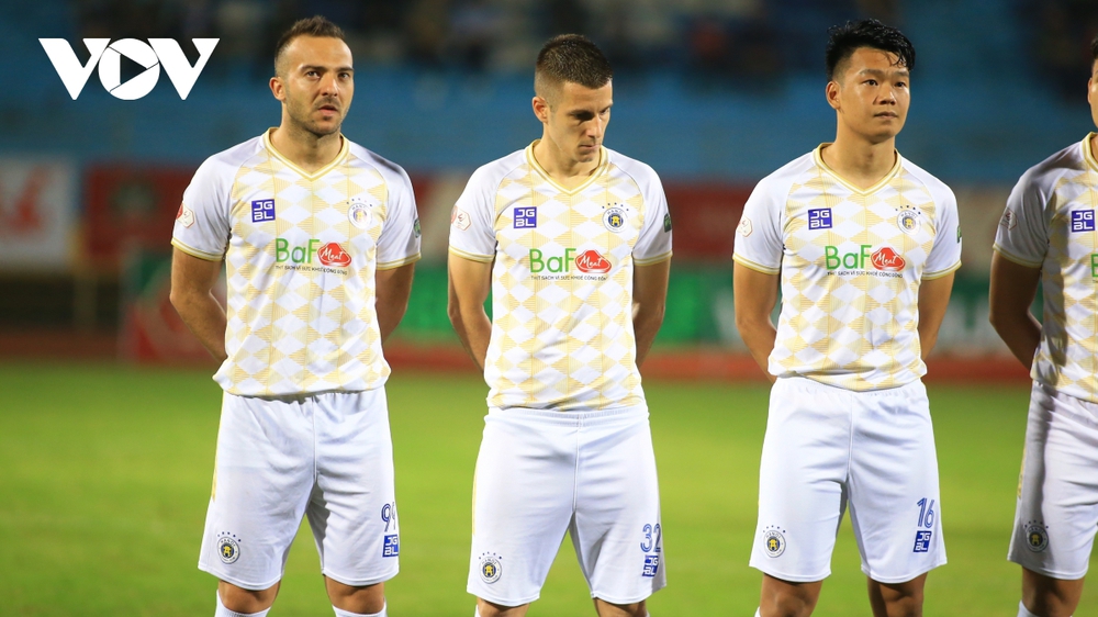Dàn ngoại binh Hà Nội FC gây thất vọng lớn trong ngày Quang Hải tỏa sáng - Ảnh 1.