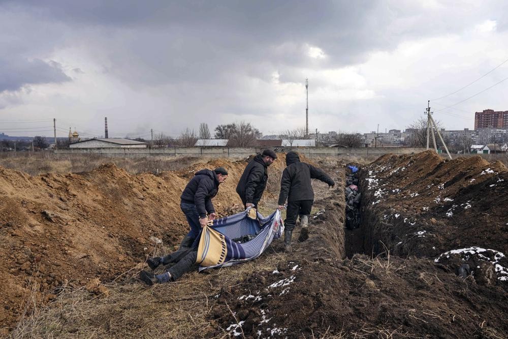 Desperate days in the port city of Mariupol: From heaven to hell!  - Photo 6.