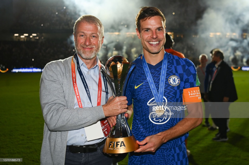 Tỉ phú Roman Abramovich bất ngờ rao bán CLB Chelsea - Ảnh 3.