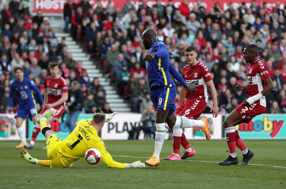 Ziyech lập siêu phẩm lái má ngày sinh nhật đưa Chelsea vào bán kết FA Cup - Ảnh 2.