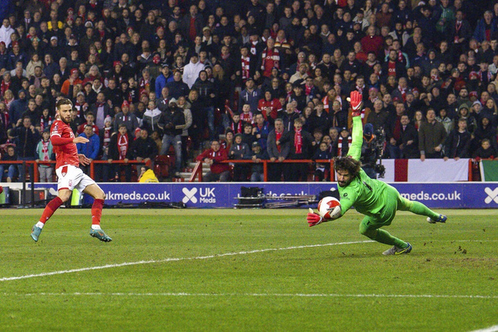 Liverpool thắng hú vía cựu vô địch C1, đại chiến Man City ở bán kết FA Cup - Ảnh 6.