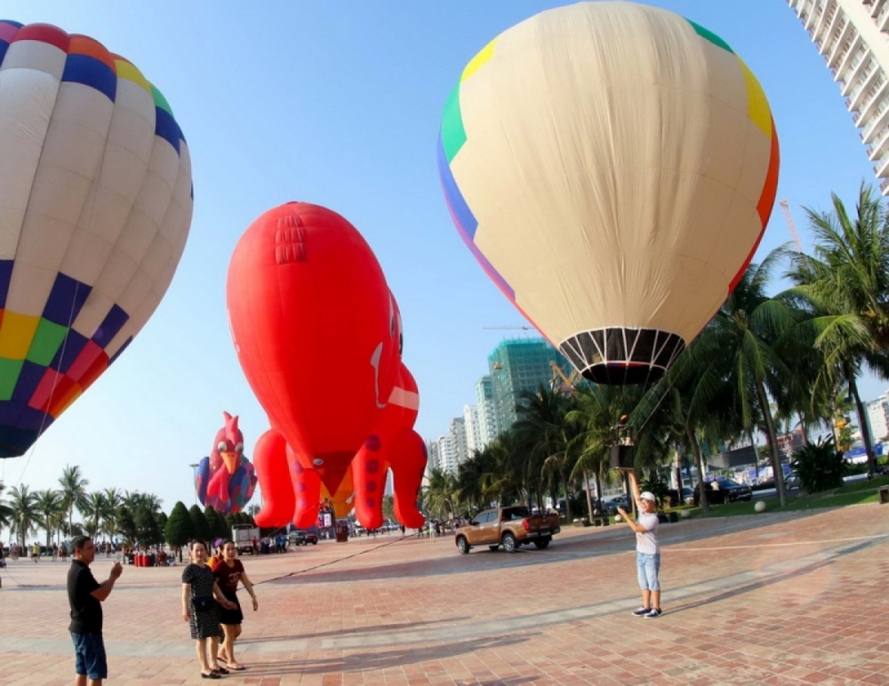 Đà Nẵng, Hội An tổ chức lễ hội Khinh khí cầu chào đón du khách - Ảnh 2.