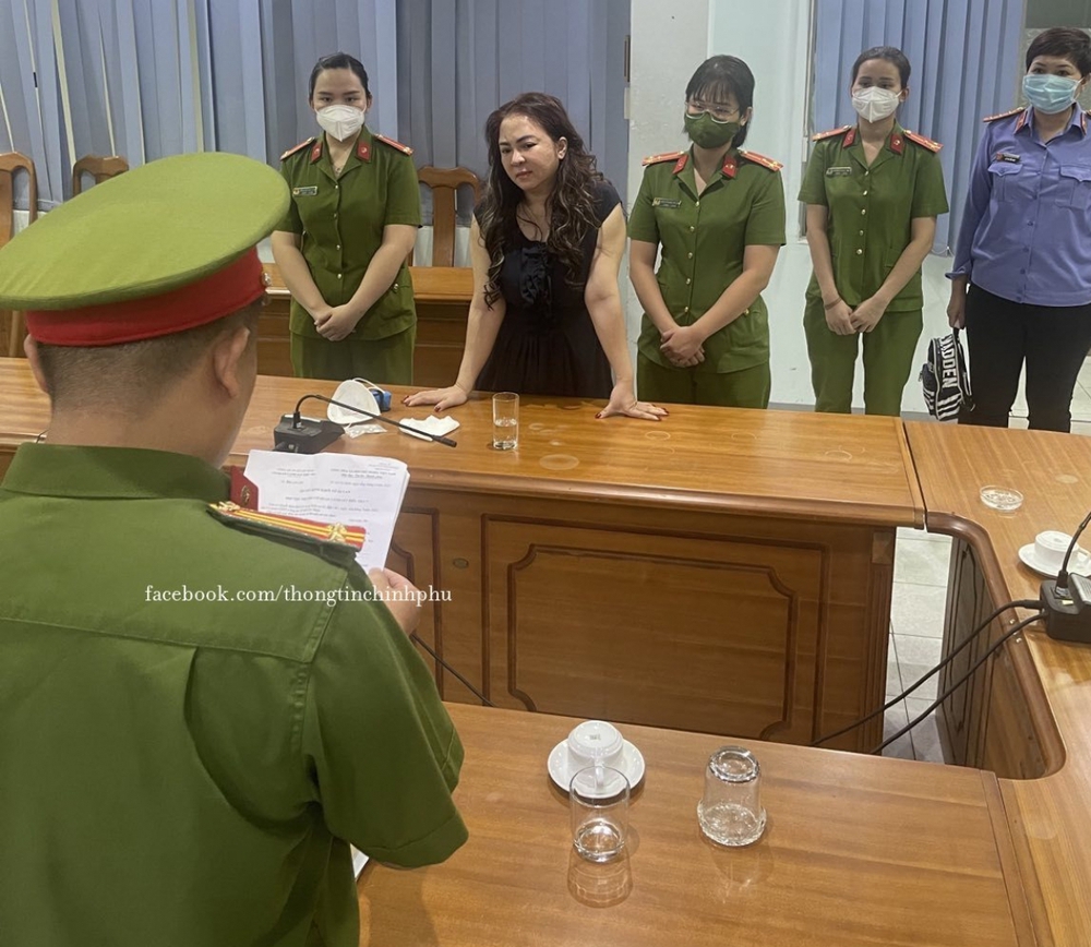 Vụ bà Nguyễn Phương Hằng bị bắt: CA đề nghị người dân không tập trung đông đến hiện trường - Ảnh 4.