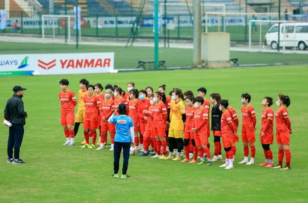 Huỳnh Như: ĐT nữ Việt Nam sẽ biến áp lực thành động lực tại SEA Games 31 - Ảnh 1.