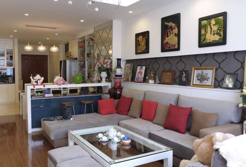 Hoa hậu gi&agrave;u c&oacute; Mai Phương Th&uacute;y c&oacute; nhiều nh&agrave;, mỗi nh&agrave; một phong c&aacute;ch kh&aacute;c nhau - Ảnh 4.