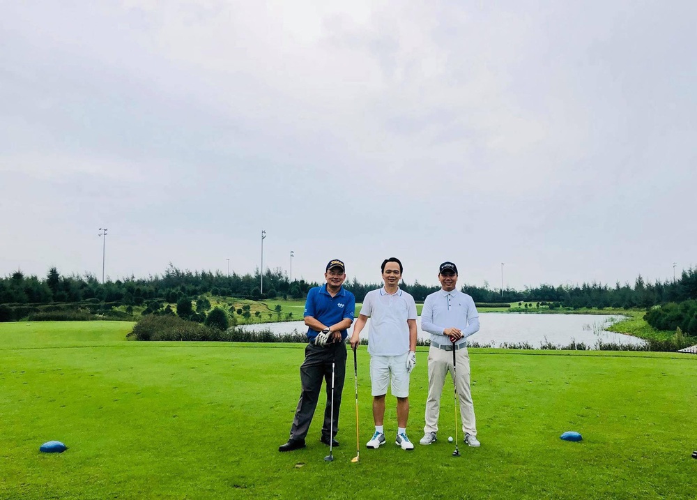 Tân chủ tịch FLC hóa ra cũng là một người nghiện Golf, thường check-in trên sân và có cả sân Golf mini ở ban công tại nhà - Ảnh 7.