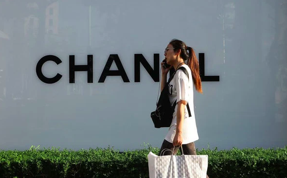 Nửa năm tăng giá tới 4 lần, Chanel bị tẩy chay ở Hàn Quốc