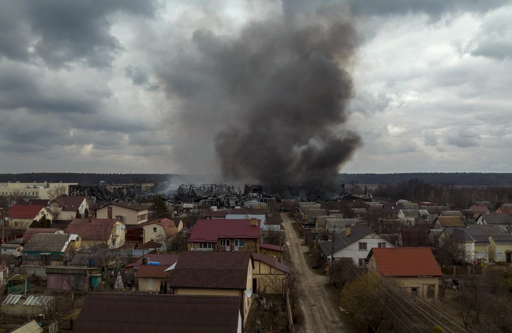 Tướng Nga: Hầu hết các máy bay chiến đấu của Ukraine đều bị phá hủy - Ảnh 1.