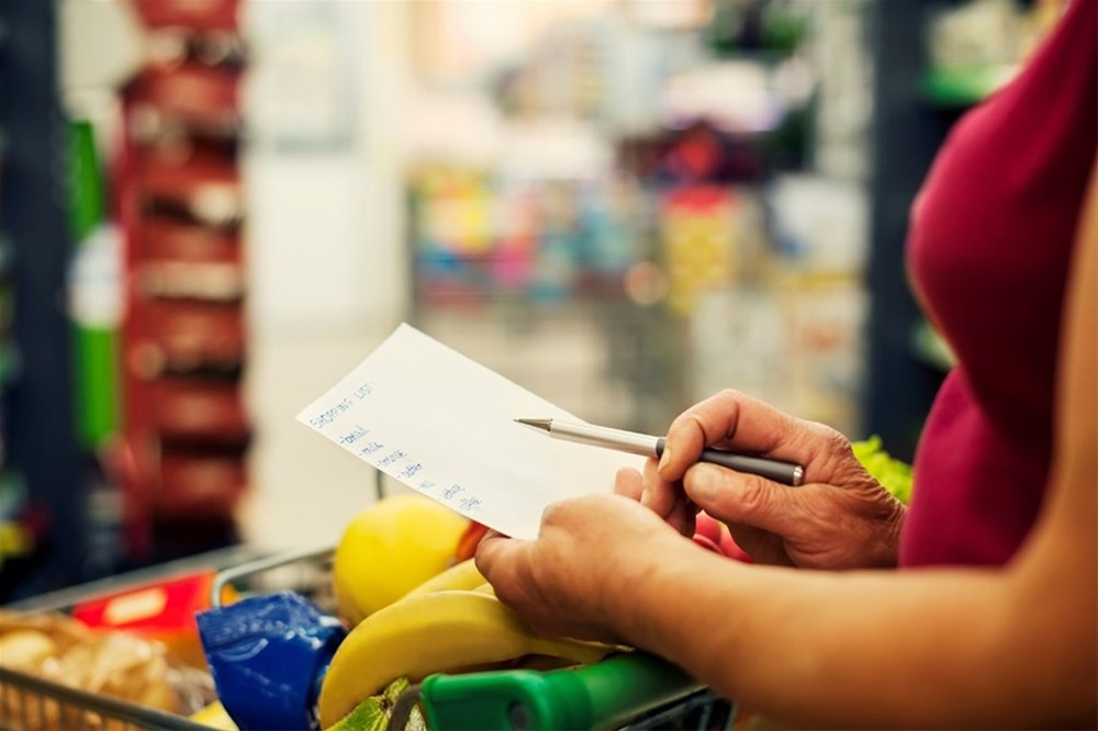 9 mẹo nhỏ nhưng hiệu quả cao, giúp bạn tiết kiệm hơn khi mua sắm ở siêu thị - Ảnh 3.