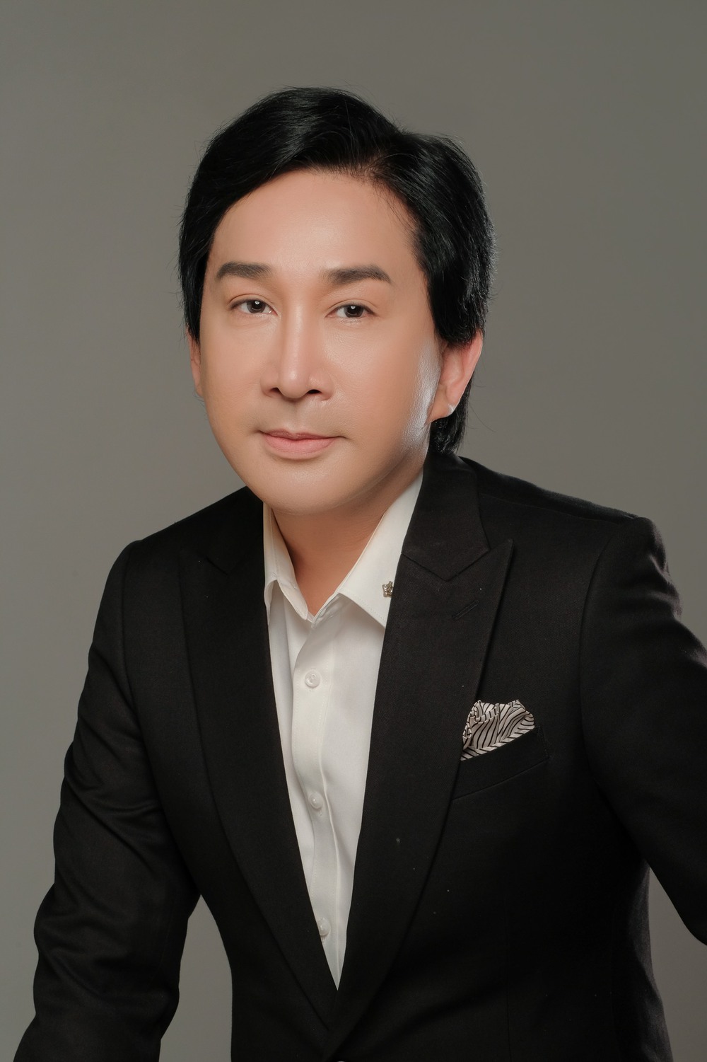 Nghệ sĩ Kim Tử Long: 3 người vợ và cuộc hôn nhân đứt gãy với em gái danh thủ Hồng Sơn  - Ảnh 5.