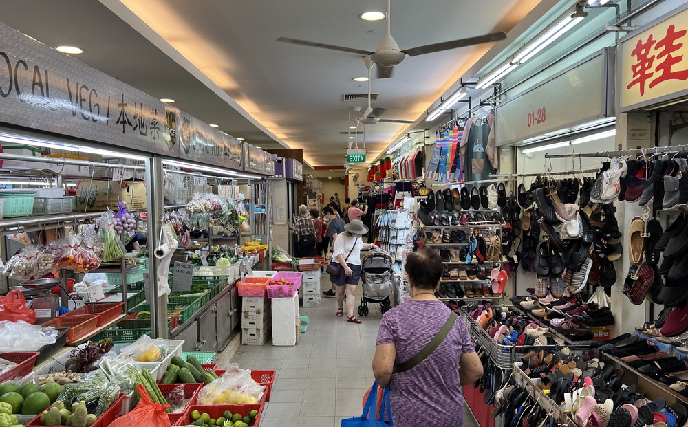 Sức hút bất ngờ tại chợ truyền thống Singapore khiến người dân mê mẩn hơn cả siêu thị? Sức hút bất ngờ tại chợ truyền thống Singapore khiến người dân mê mẩn hơn cả siêu thị?